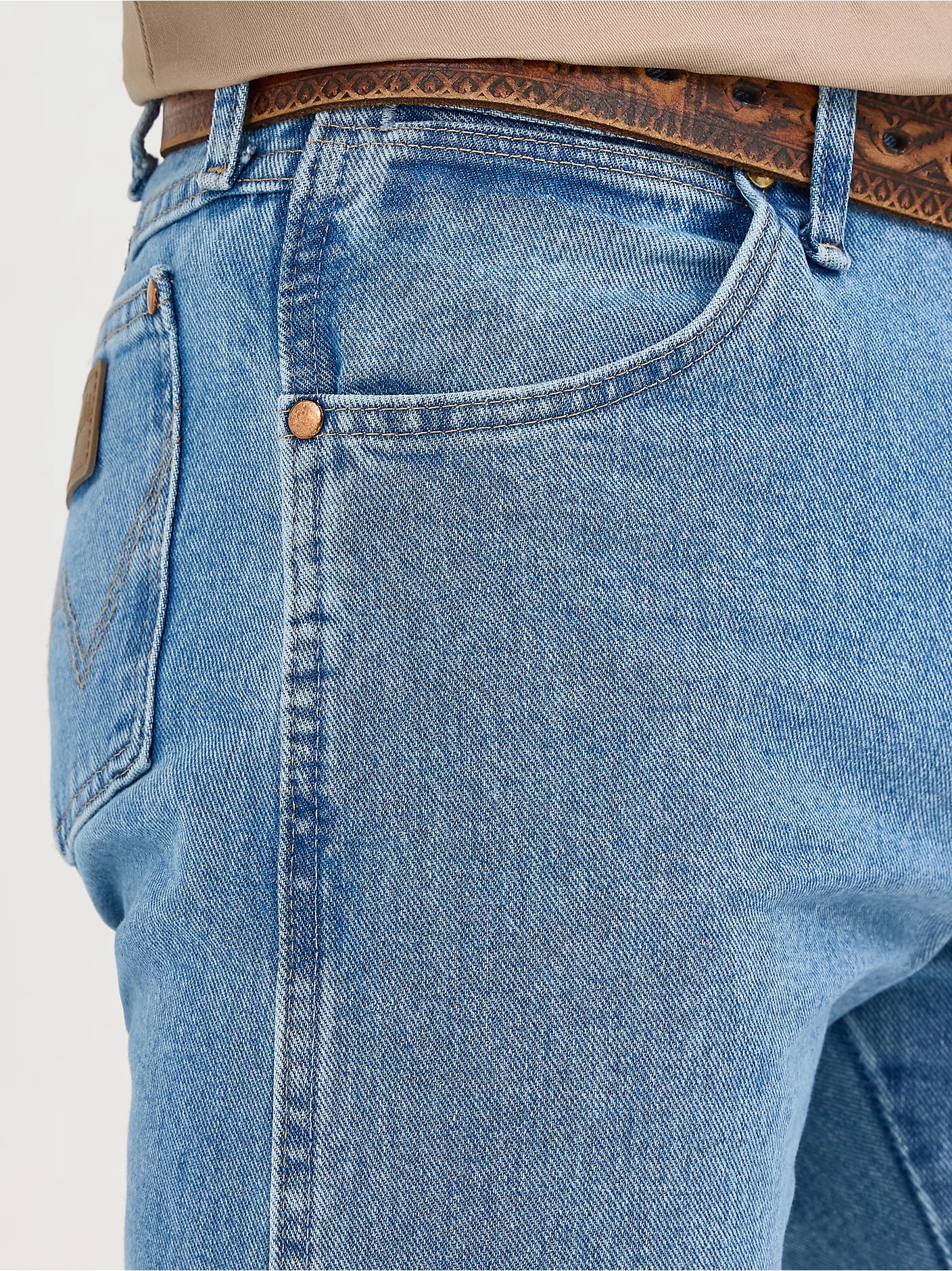 Men's Antique Wash Cowboy Cut Original Fit Jeans 13MWZAW - Image 4